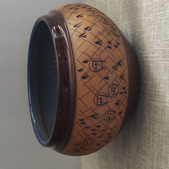 Ted Olaf Studio Pottery Vase Bigfoot Orbs Alien Forest Mountain scene 92' - Picture 5 of 11